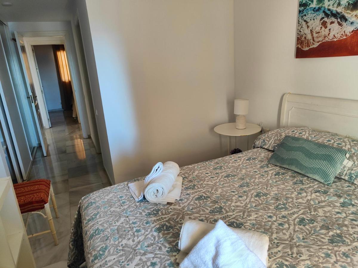 Apartamento Cerca De La Playa Con Piscina فوينخيرولا المظهر الخارجي الصورة