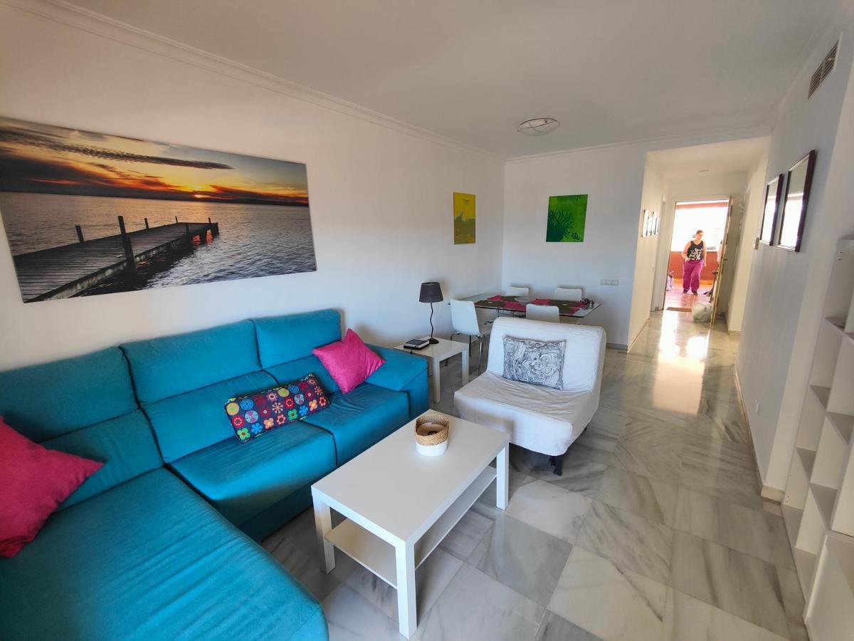 Apartamento Cerca De La Playa Con Piscina فوينخيرولا المظهر الخارجي الصورة